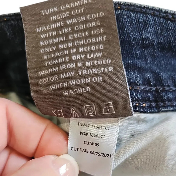 Torrid Luxe Slim Boot Jeans Medium Wash Size 20T - Picture 9 of 9